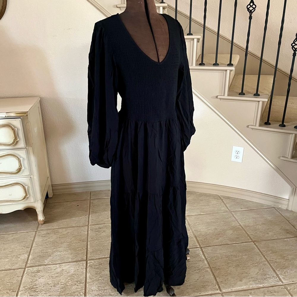 City Chic Womens Size 14 Jayden Tiered Long Sleeve Dress Black NWT Smocked Witch